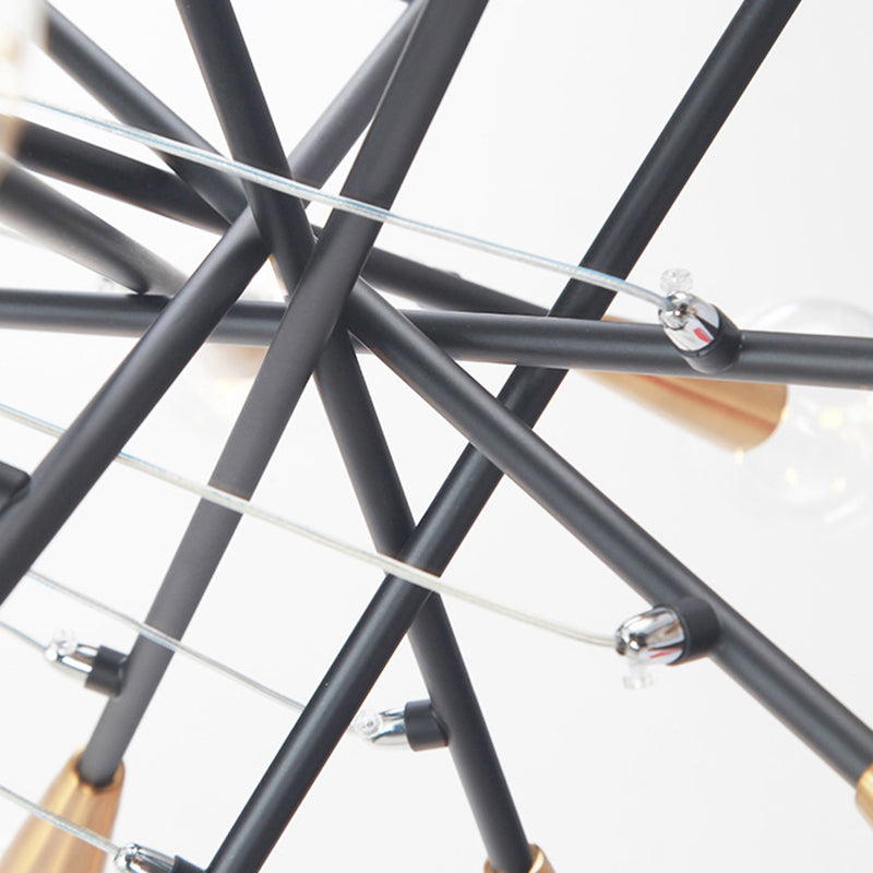 Zwart gestapelde lineaire kroonluchter metaal 18 Lichten moderne hanglamp voor restaurantkeuken