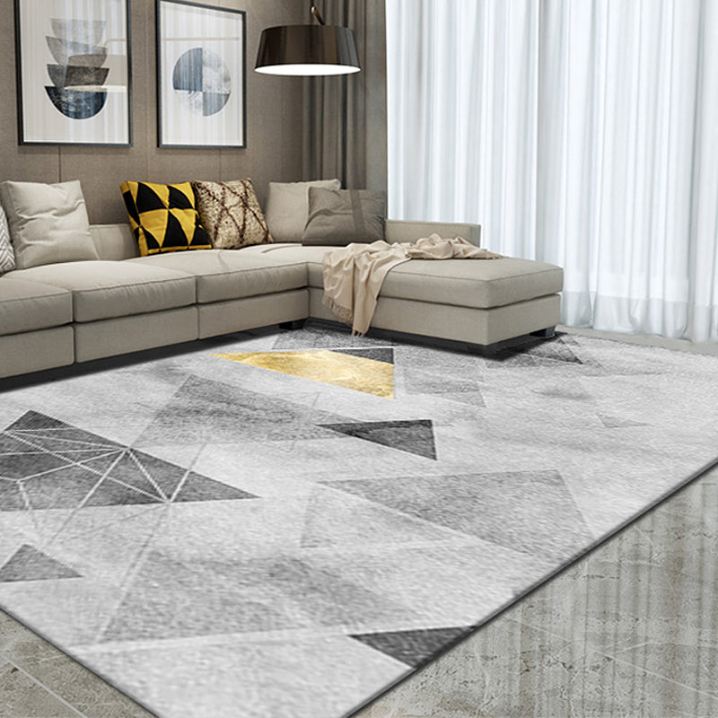 Modern Style Triangles Pattern Rug Multi-Color Polyester Carpet Pet Friendly Indoor Rug for Living Room