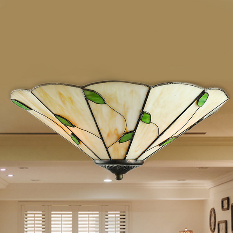 Geometrisch plafondlicht Tiffany gebrandschilderd glas 3 lichten spoeling plafondlicht met bladthema in wit/beige