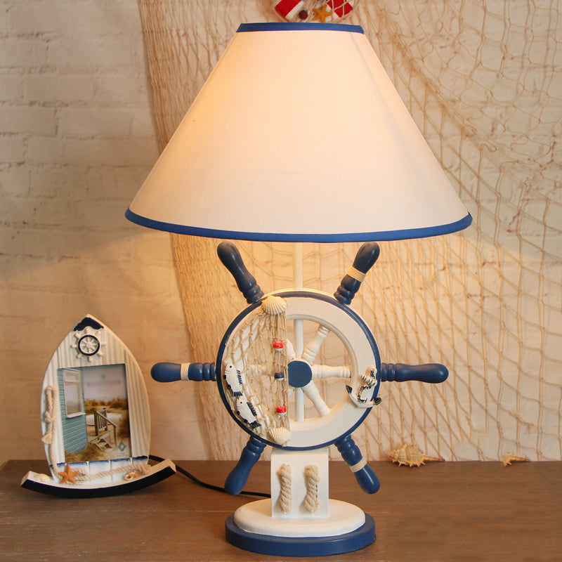 LifeBuoy / Rudder Wooden Table Light Kids Light Blue Blue Nightstand Lampe avec une teinte en tissu conique