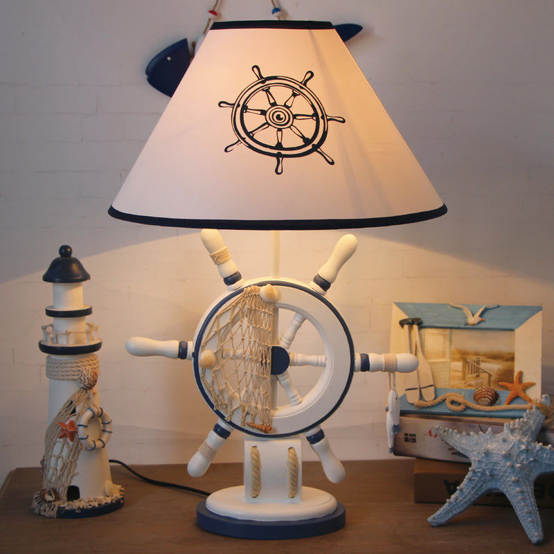LifeBuoy / Rudder Wooden Table Light Kids Light Blue Blue Nightstand Lampe avec une teinte en tissu conique