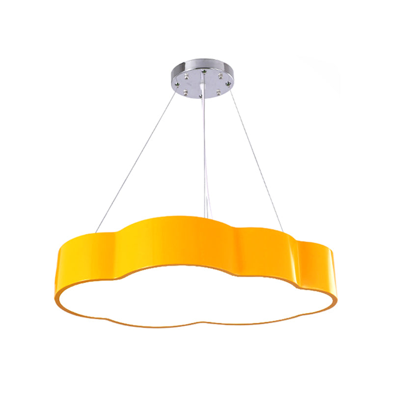 Éclair de suspension à LED de macaron acrylique à plafond du couloir de nuages ​​Éclairage en macaron acrylique en rouge / jaune / vert, 20,5 "/24,5" largeur
