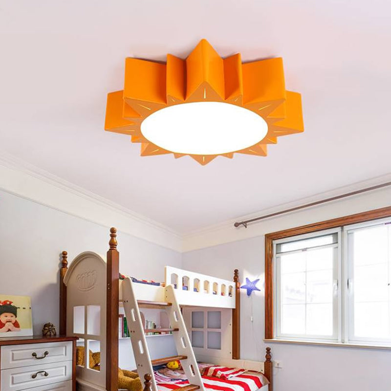 Cartoon Sun Shape Flush Monte Acrilico Kids Bedroom Surface Montato LED Light in Orange, 19,5 "/23.5" Wide