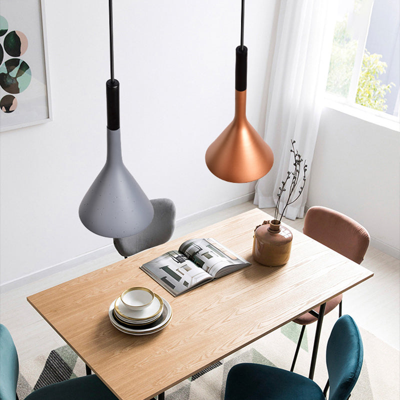 Trumpette Metallic Hanging Lamp Nordic Style 1 Bulbe Red / Blanc / Black Finish Down Lighting Pendentif