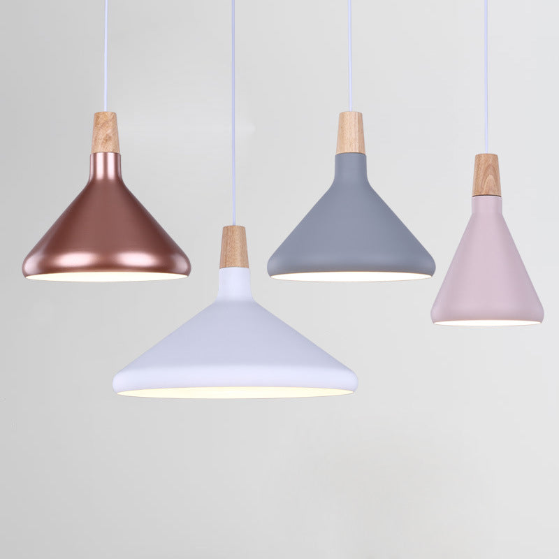 Kolbenförmige Anhänger Leichte Makkaron Aluminium Single Kitchen Dinette Drop -Lampe in Gold/Blau/Rosa und Holz