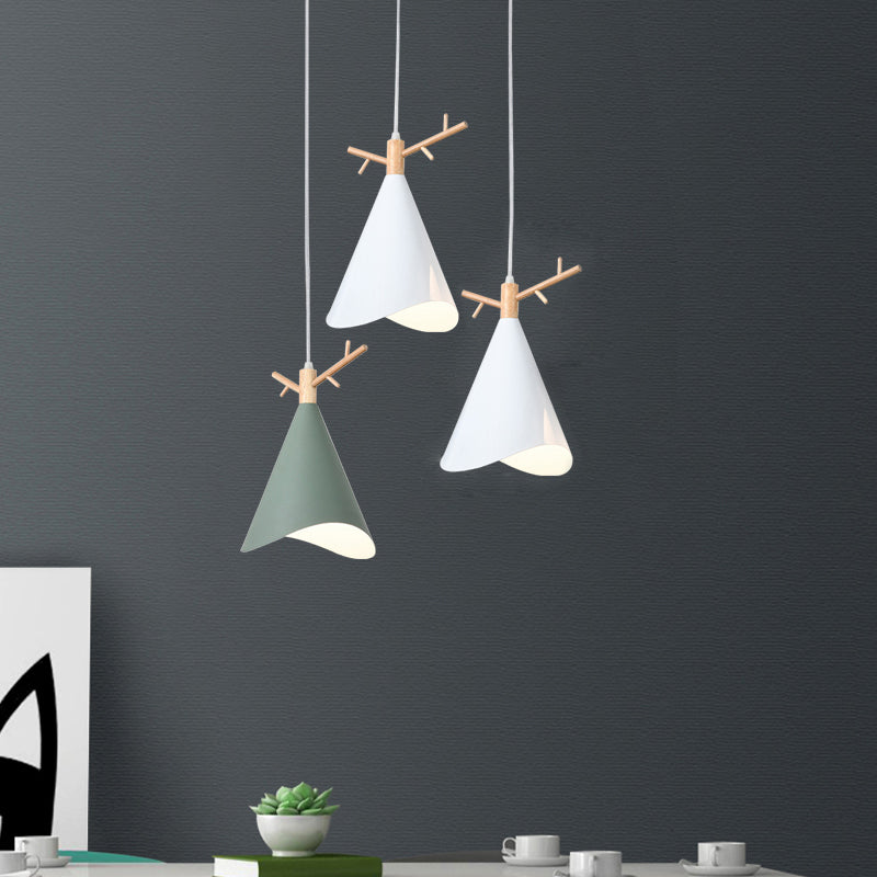 Iron Waveform-Edge Conic Ceiling Light Nordic 1 Head Green/Grey/White Hanging Pendant with Wood Antler Top