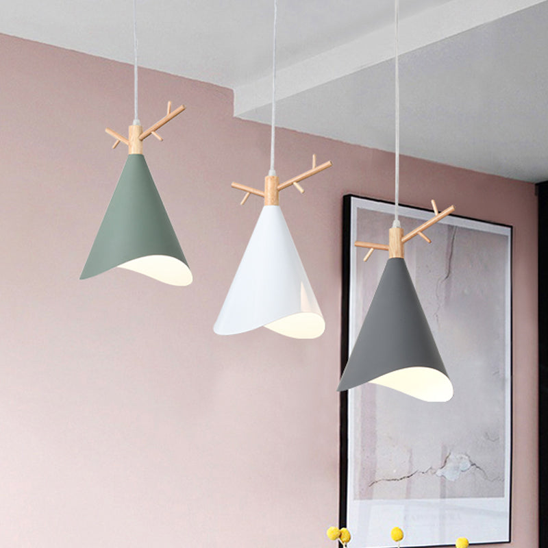 Iron Waveform-Edge Conic Ceiling Light Nordic 1 Head Green/Grey/White Hanging Pendant with Wood Antler Top