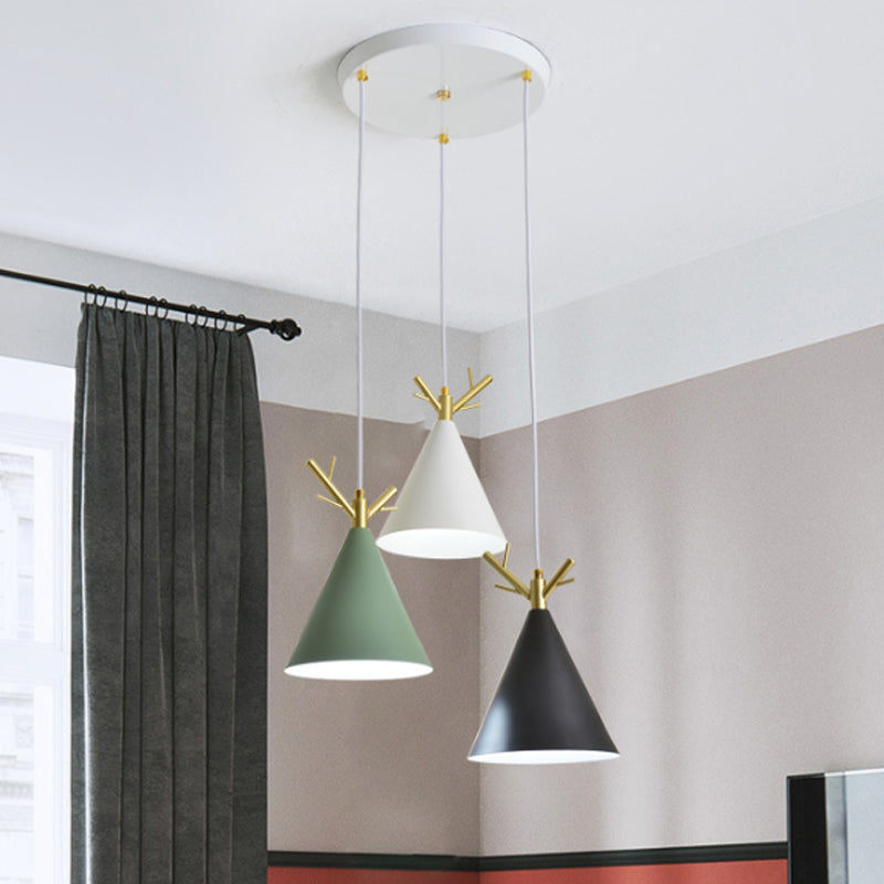 Nordic Conical Cluster Pendant Metallic 3-Head Dining Room Antler Ceiling Light with Round/Linear Canopy in White