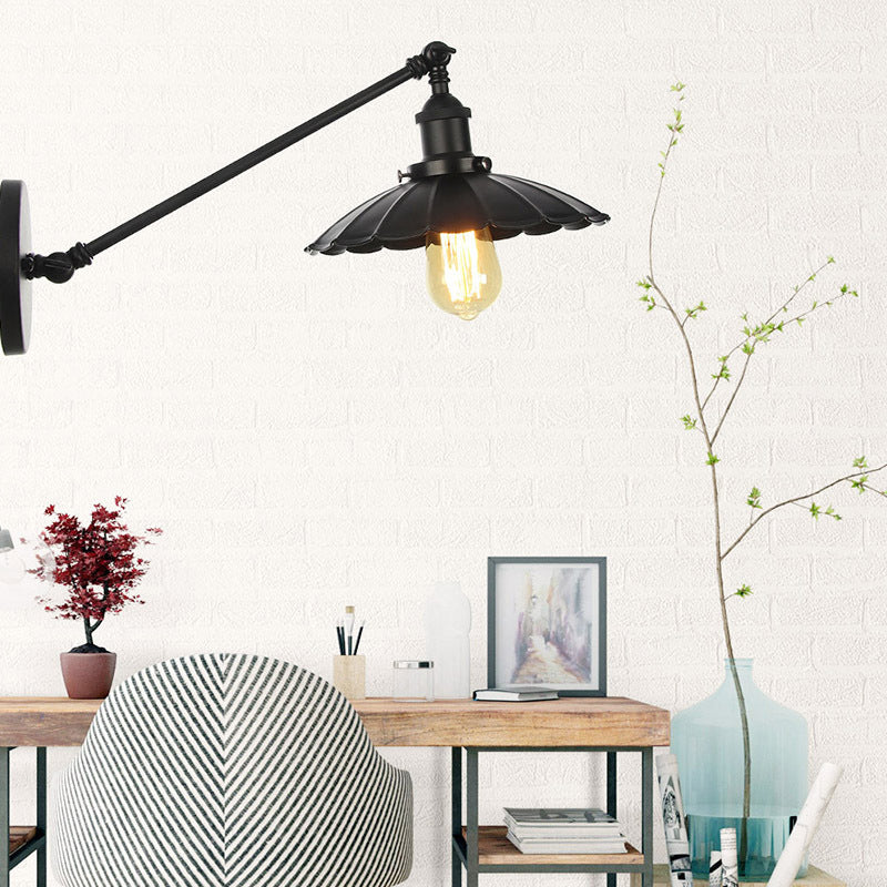 Horn/ausgestellte/überbrochene Küchenwandleuchte rustikaler Eisen mit einem Knupfen schwarzer Schwung Armwandlampe Fixierung