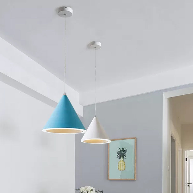 Macaron Cone LED Pendule Light Light Aluminium Table Plafond Plafant Pride en gris / blanc / rose