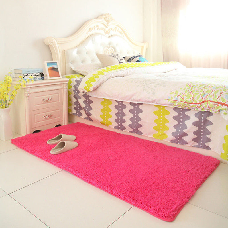 Contemporary Solid Color Rug Grey and Red Sherpa Rug Machine Washable Non-Slip Area Rug for Bedroom
