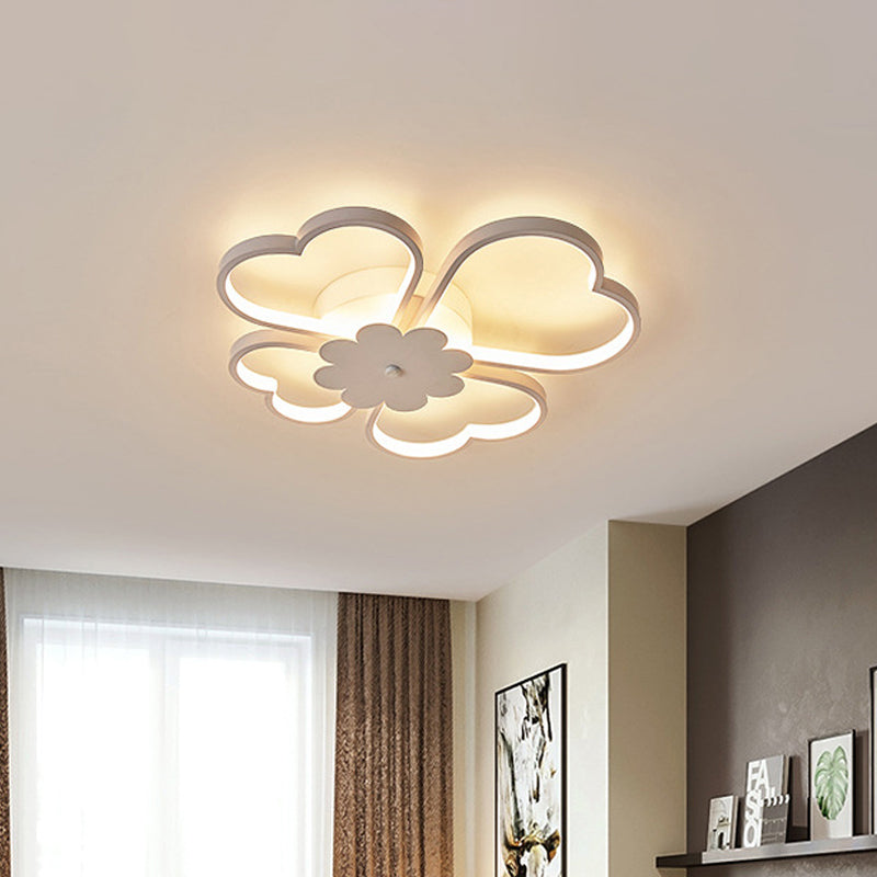 White Flower Ceiling Flush Light Modern 19.5"/23.5" Wide LED Aluminum Flush Mount Lamp in Warm/White Light