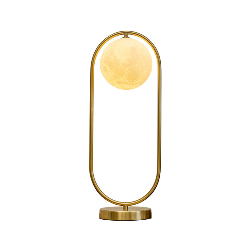 Luce da tavolo notturno ellittico oro Minimalista 1 comodino metallico con tonalità in vetro di latte luna finta