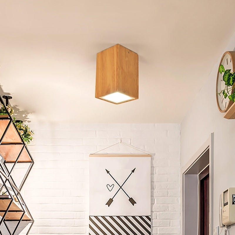 Round/Square Mini Corridor Ceiling Lamp Wooden 4"/6"/8" H LED Nordic Flush Mount Lighting in Beige