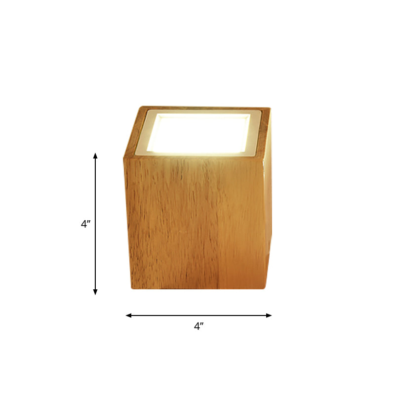 Round/Square Mini Corridor Ceiling Lamp Wooden 4"/6"/8" H LED Nordic Flush Mount Lighting in Beige