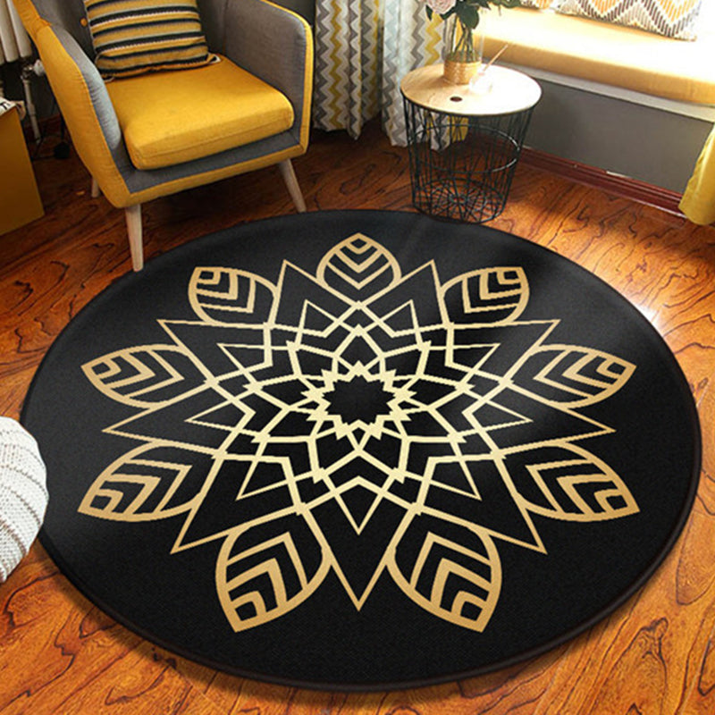 Retro Black and White Southwestern Rug Polyester Tribal Area Rug Washable Rug for Living Room