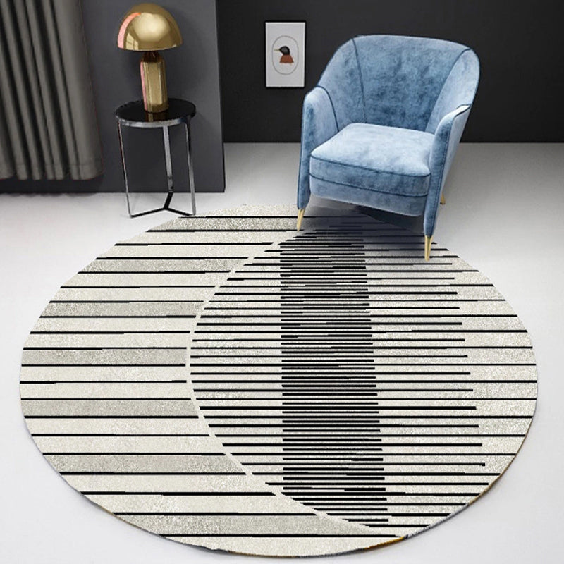 Unique Grey Striped Pattern Rug Polyester Modernist Rug Pet Friendly Anti-Slip Backing Area Rug for Bedroom
