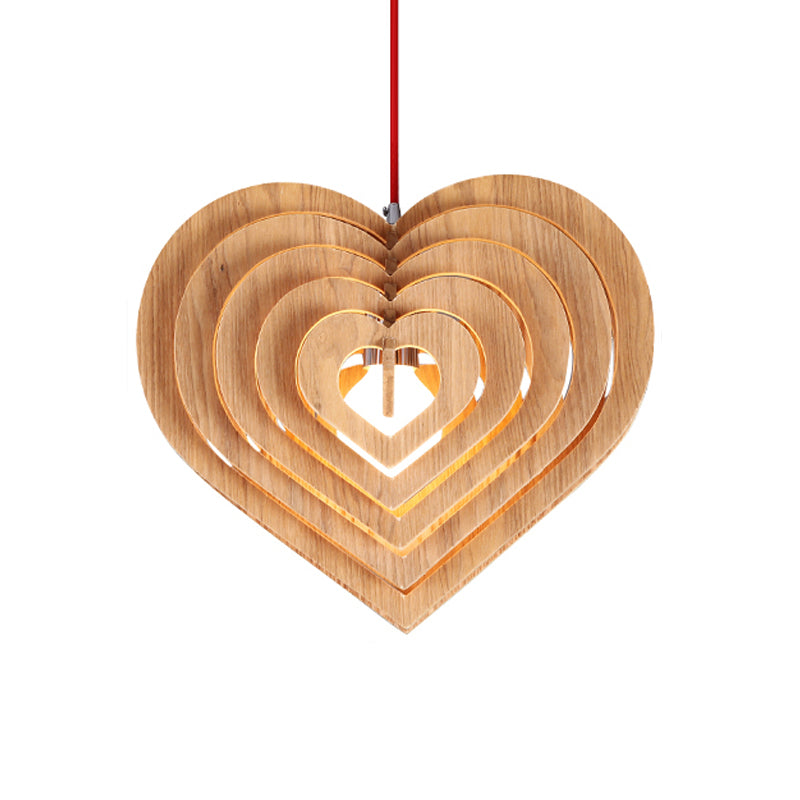 Hout liefdevol hart slinger lichte eigentijdse 1 bol beige hangende hanger over tafel