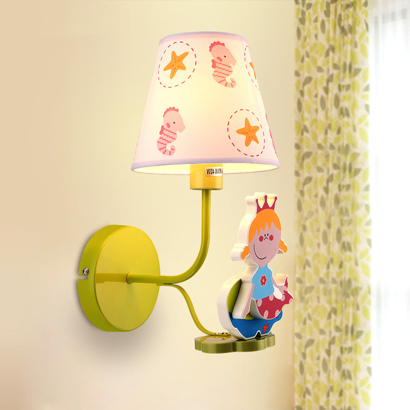 Wood Princess Wall Light with Seahorse Girls Bedroom 1 Head Cartoon Wall Sconce