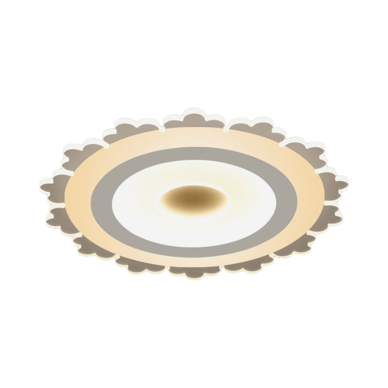 Flower Ultrathin LED Flushmount Minimalist Acrylic Bedroom Flush Mount Ceiling Light in White, 8"/16.5"/31" Width