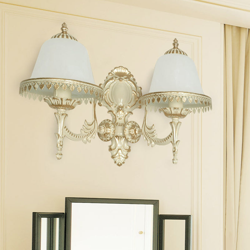 Opal glassata vetro cloche murale sconce tradizionale sala da pranzo a 2 teste lampada da supporto a parete con rivestimento in bianco