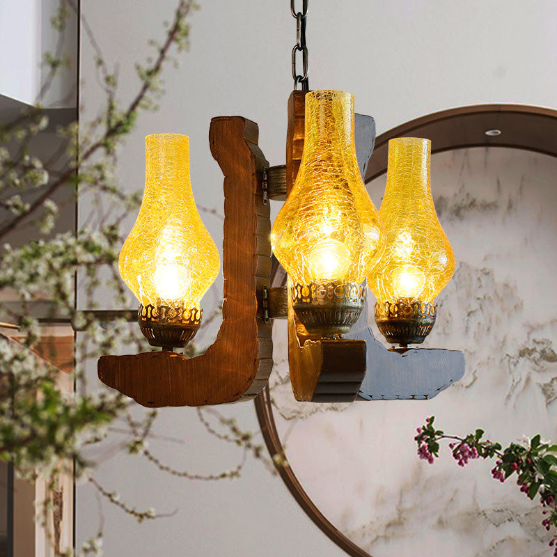 Lustre suspendu à 3 légers suspendus