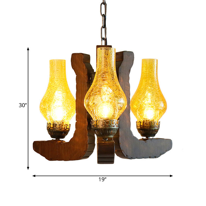 Lustre suspendu à 3 légers suspendus