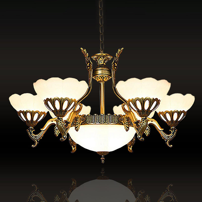 Geschulpte woonkamer plafond hanger Traditioneel wit glas 9-head koper afwerking kroonluchter