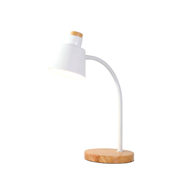 1 Bode de tête Light Nordic Style Lampe de bureau en métal pour la chambre enfant