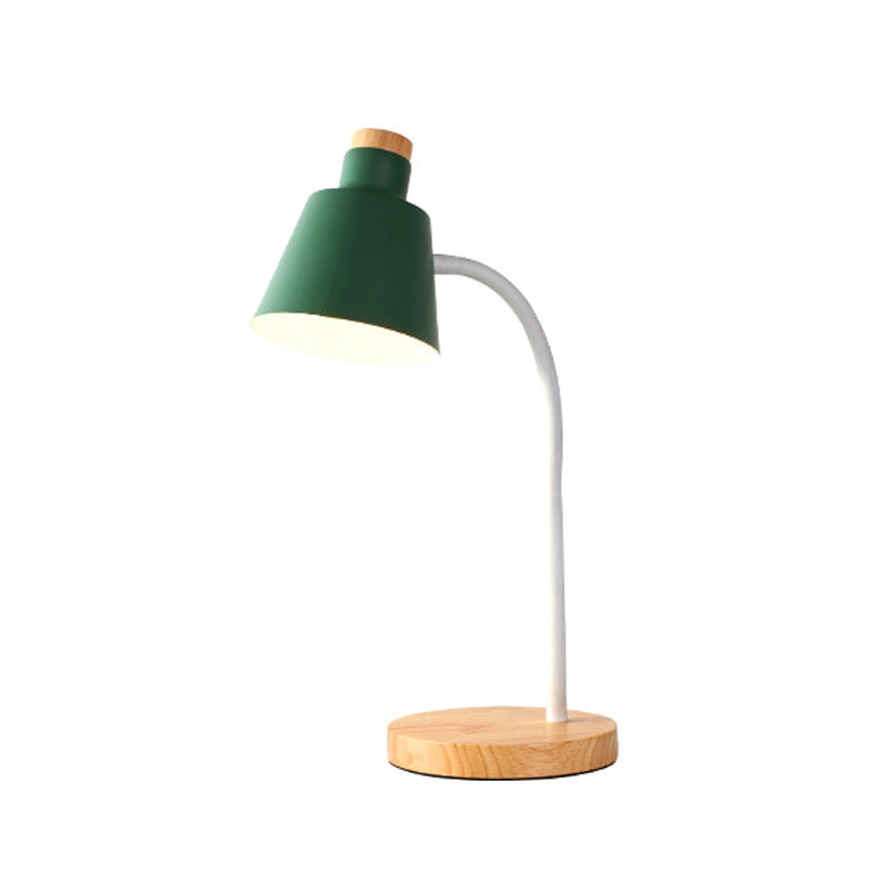 1 Bode de tête Light Nordic Style Lampe de bureau en métal pour la chambre enfant