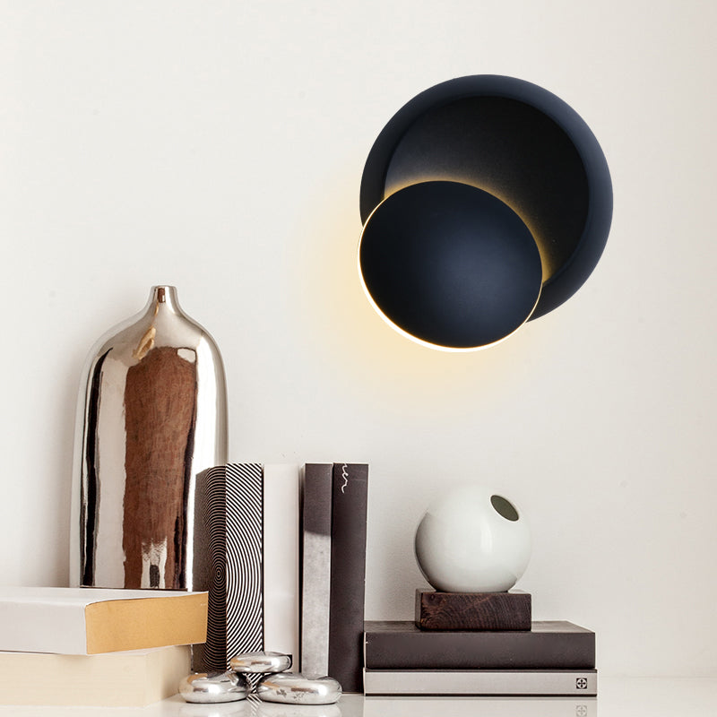Moveable Moon Wall Light Nordic Metal Black/White/Pink LED Flush Mount Wall Sconce in White/Yellow Light
