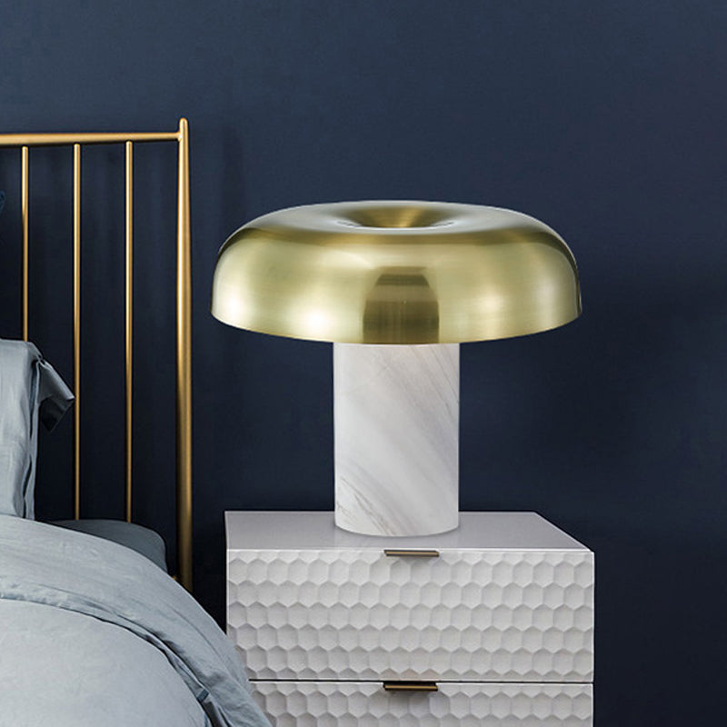 Fungo tavolo da tavolo leggero marmo minimalista in marmo a 1 luci bianca e bronzo lampada notturna