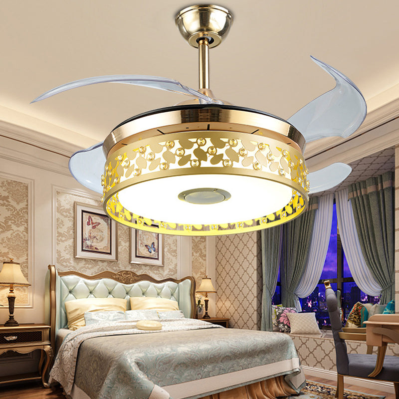 Hohlkreis kreisförmige Anhänger Lüfter Leichtes nordisches Metall 19 "breit LED Gold Semi Flush Lampe, 4 Klingen