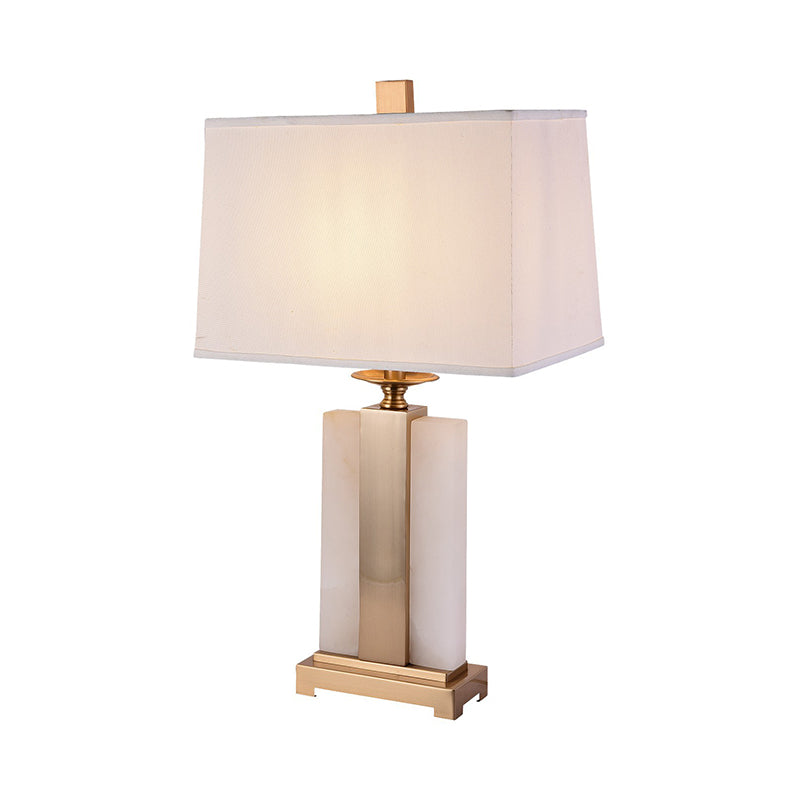 1 bulbe salon Night Light Minimaliste de table de table et de laiton avec une teinte de tissu rectangle