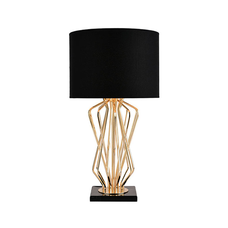 Acabado dorado Lámpara de mesa de metal de 1 bulbo de acabado con cilindro negro/blanco