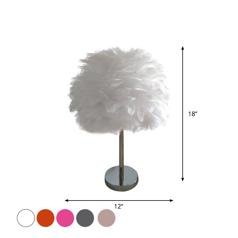 Moderna lampada da tavolo plug-in Artichoke Feather 1 luce Lampada da comodino per ragazze in rosa/grigio/bianco