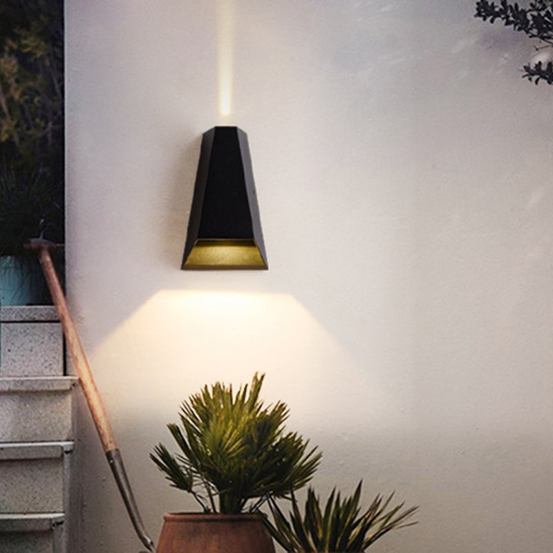 Triangle Patio LED Wall Light Aluminum Simple Style Flush Mount Wall Sconce in Black, Warm/White Light