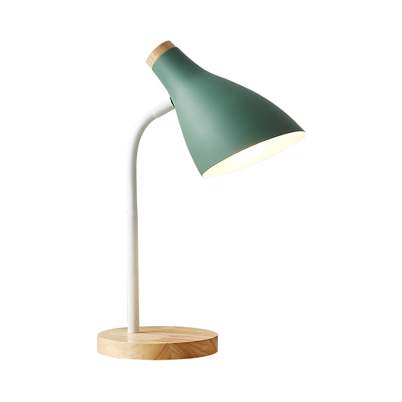 Corche de klaxon en métal Light Light Chambre adulte 1 ampoule Nordic Desk Light avec cordon de plug-in