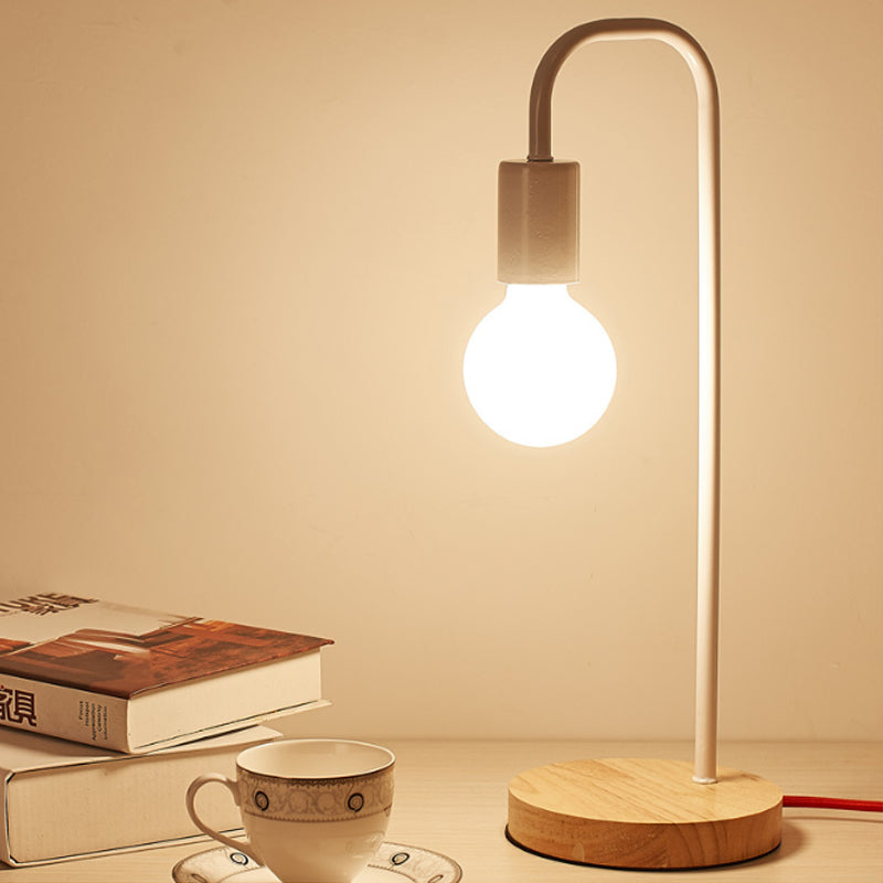 Dormitory Hid Shade Desk Light Metal 1 Head Simple Style Desk Lampada con cavo plug-in