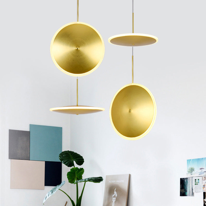 LED BED -Side Side Side Light Modern Brass Down Lighting met schotelaluminium schaduw
