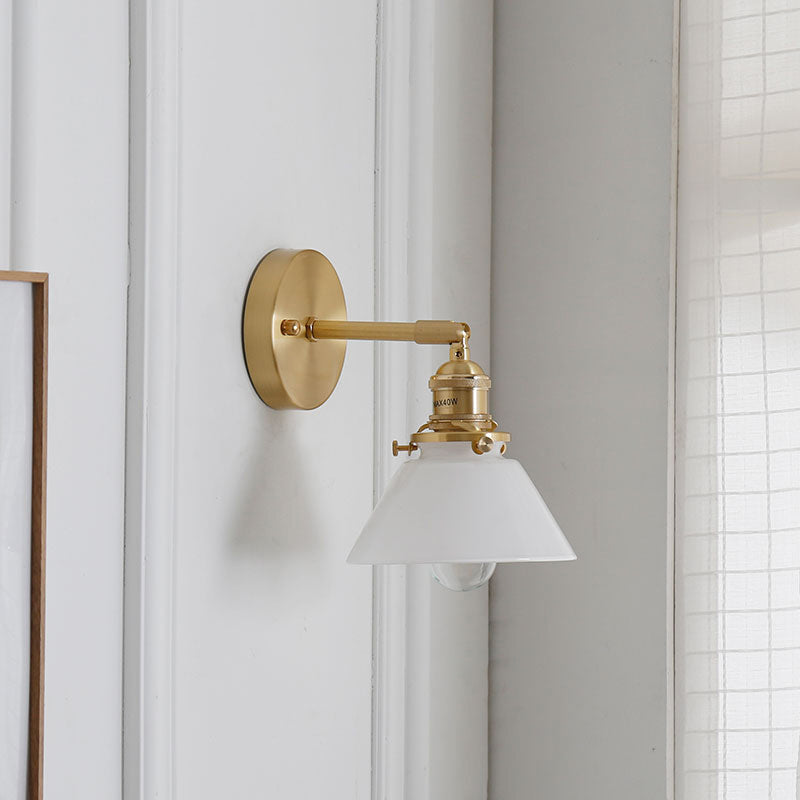 Warehouse con lampada montata a parete conico 1 1 ° corridoio