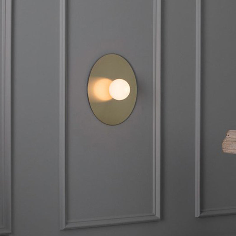 Simplicity Circle Wall Light Fixture Metal 1 Light Bedside Wall Mounted Lamp in Gold