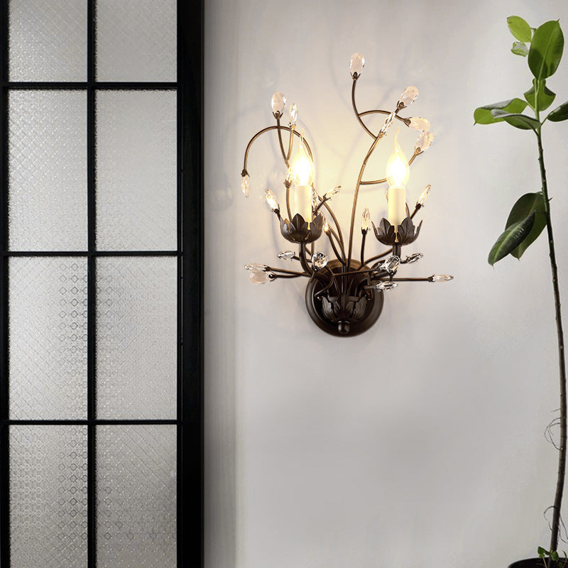 Idee di illuminazione da parete di candele classiche 2 teste lampada montata a parete metallica in nero con accento di cristallo