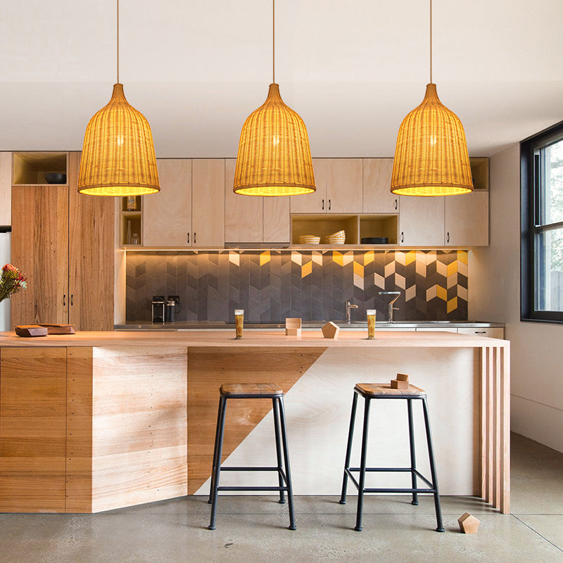 Handgefertigter Bambuseimer Hanging Lampe Rustikale Einzelbirne Anhängerleuchte in Beige