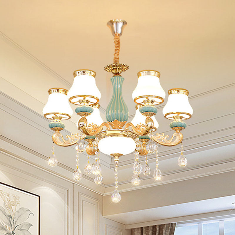 Lámpara de lámpara de tono de pera de vidrio lácteo lámpara de lámpara simple con caída de cristal en oro