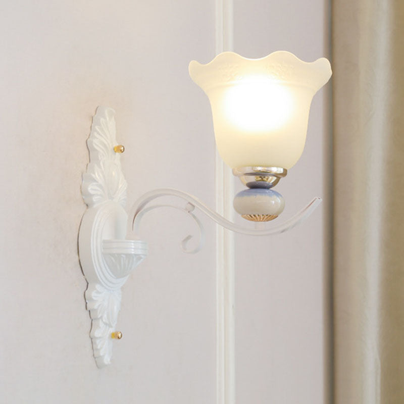 Illuminazione a sospensione di fiori nordici in vetro bianco lampadario lampadario
