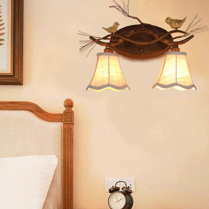 Rust Scalloped Wall Lighting Traditional Metal 2/3 Lights Bedroom Sconce Lamp with White Fabric Shade