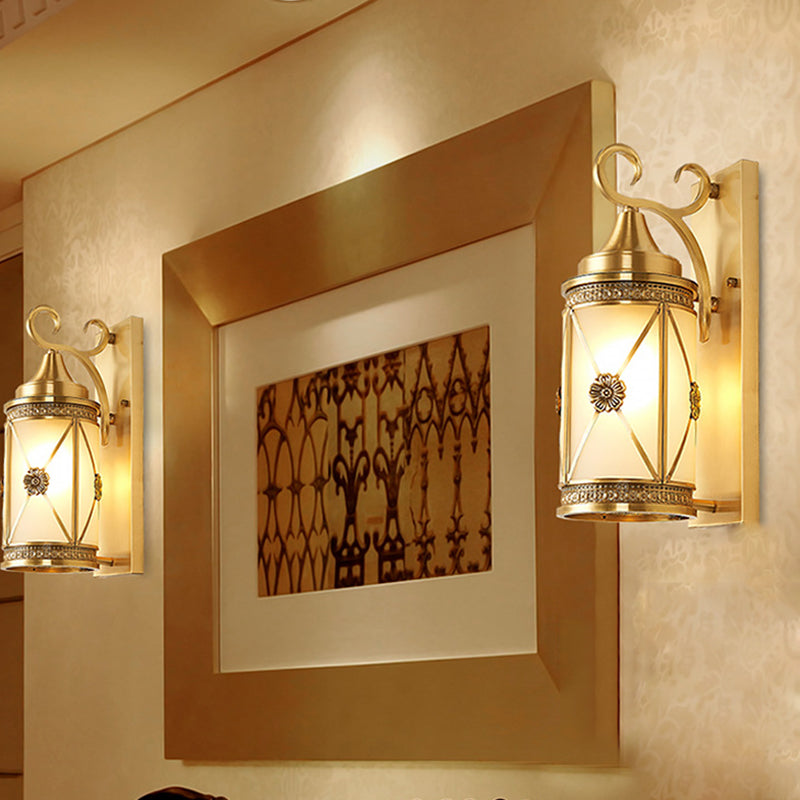 Gold Lantern Sconce Light Traditional 1 Head Metal Wall Lighting Fixture for Hallway