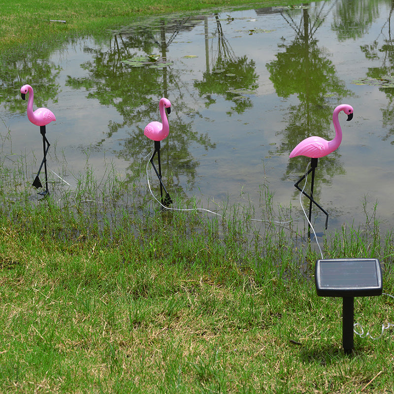 Flamingo Shaped LED Stake Light Decorative Plastic Pink Solar Landscape Lighting for Courtyard