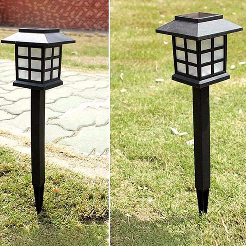 House Shaped LED Lawn Light Art Decor Plastic Courtyard Solar Ground Lighting in Black